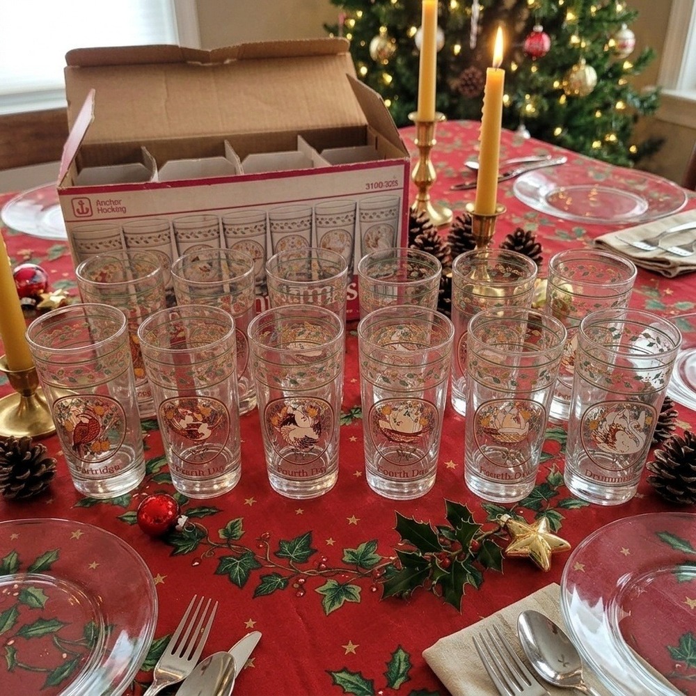 Anchor Hocking 12 Days of Christmas Glasses Set 12β Vintage 12.5oz Tumblers